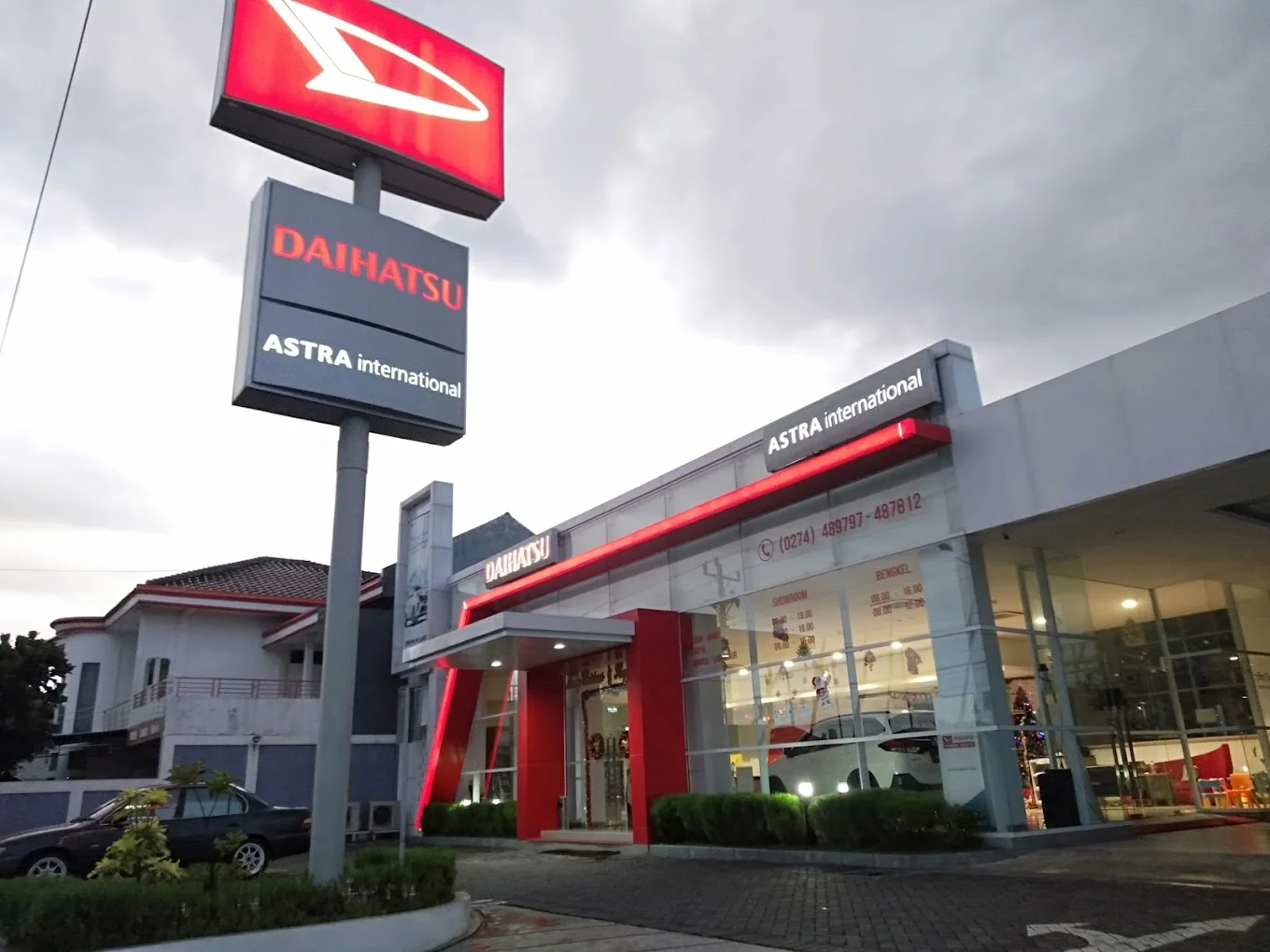 simulasi kredit daihatsu depok